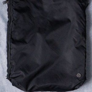 Lululemon Bring It Om Yoga Tote